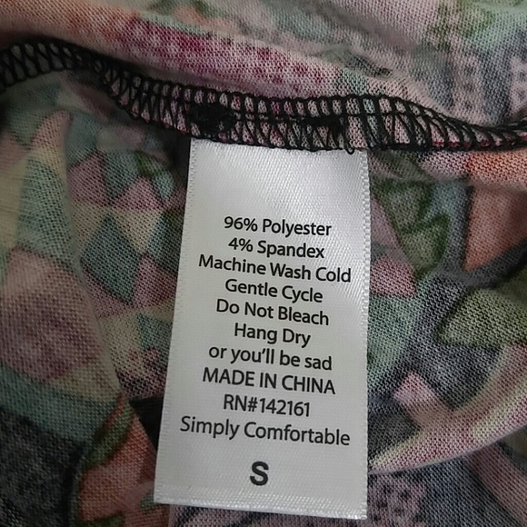 LuLaRoe Irma high low tunic top size small - Picture 7 of 7